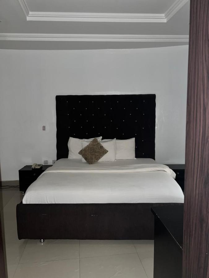 Grand Palazzo Hotel Gwarimpa Abuja Buitenkant foto
