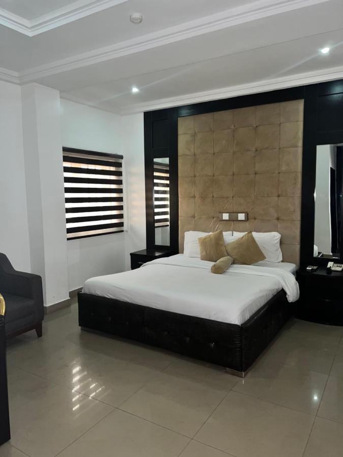 Grand Palazzo Hotel Gwarimpa Abuja Buitenkant foto