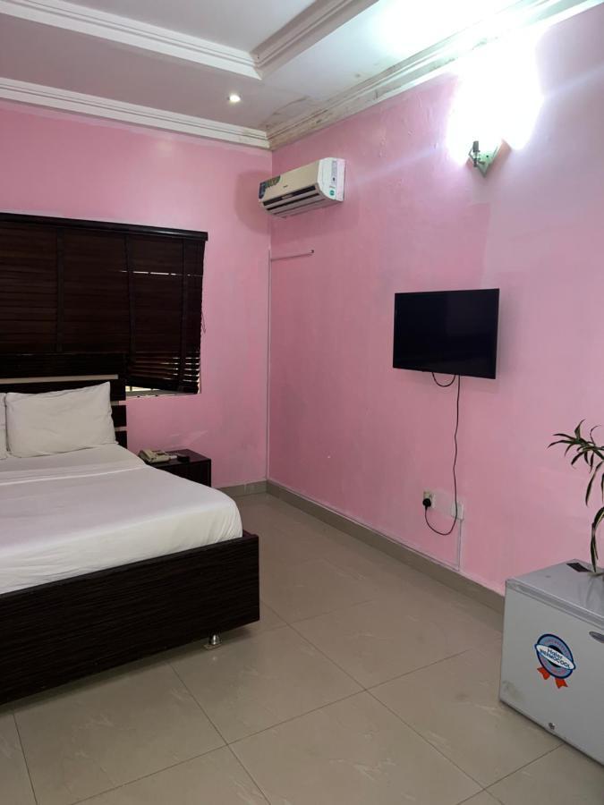 Grand Palazzo Hotel Gwarimpa Abuja Buitenkant foto