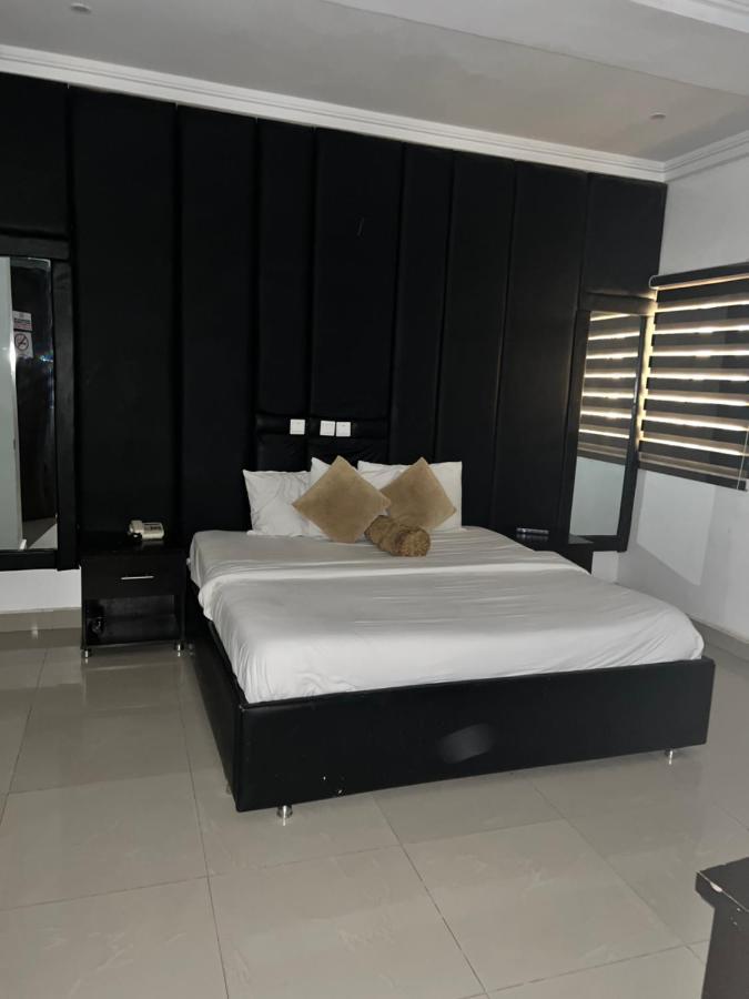Grand Palazzo Hotel Gwarimpa Abuja Buitenkant foto
