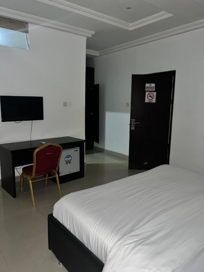 Grand Palazzo Hotel Gwarimpa Abuja Buitenkant foto
