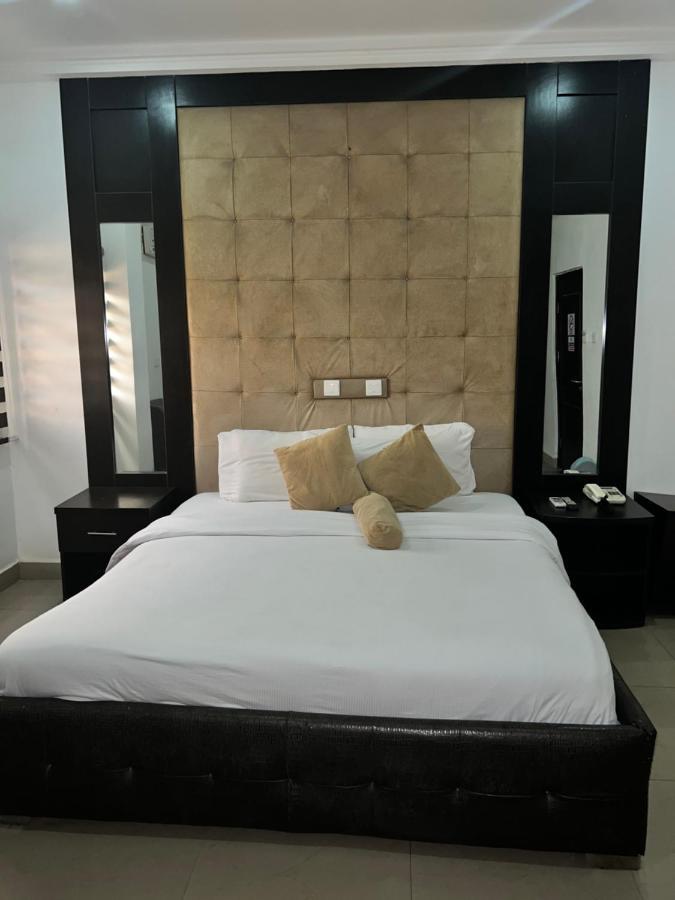 Grand Palazzo Hotel Gwarimpa Abuja Buitenkant foto