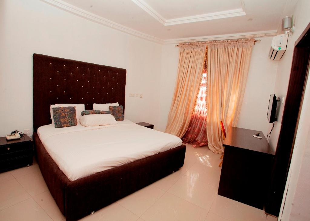 Grand Palazzo Hotel Gwarimpa Abuja Buitenkant foto